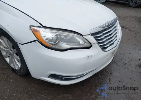 2013 Chrysler 200 Limited из США, поврежденный, VIN 1C3CCBCG0DN528174